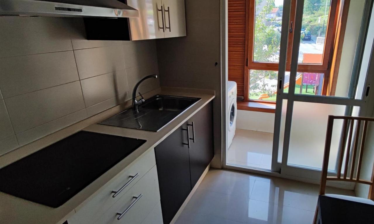 Apartamento Dos Habitaciones Exterior Y Bien Comunicado San Salvador de Poio Bagian luar foto